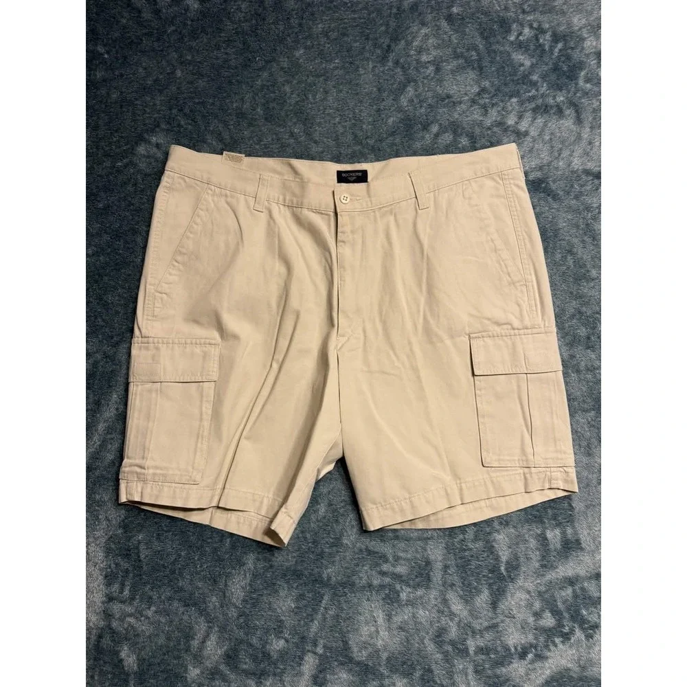 Dockers Cargo Shorts Men 42 Tan Khaki Canvas Flat Front Longer Length Cotton